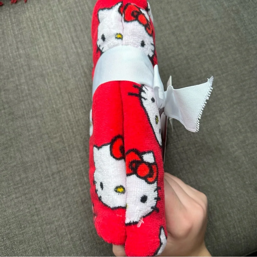 Hello Kitty 2 Pack Hand Towels